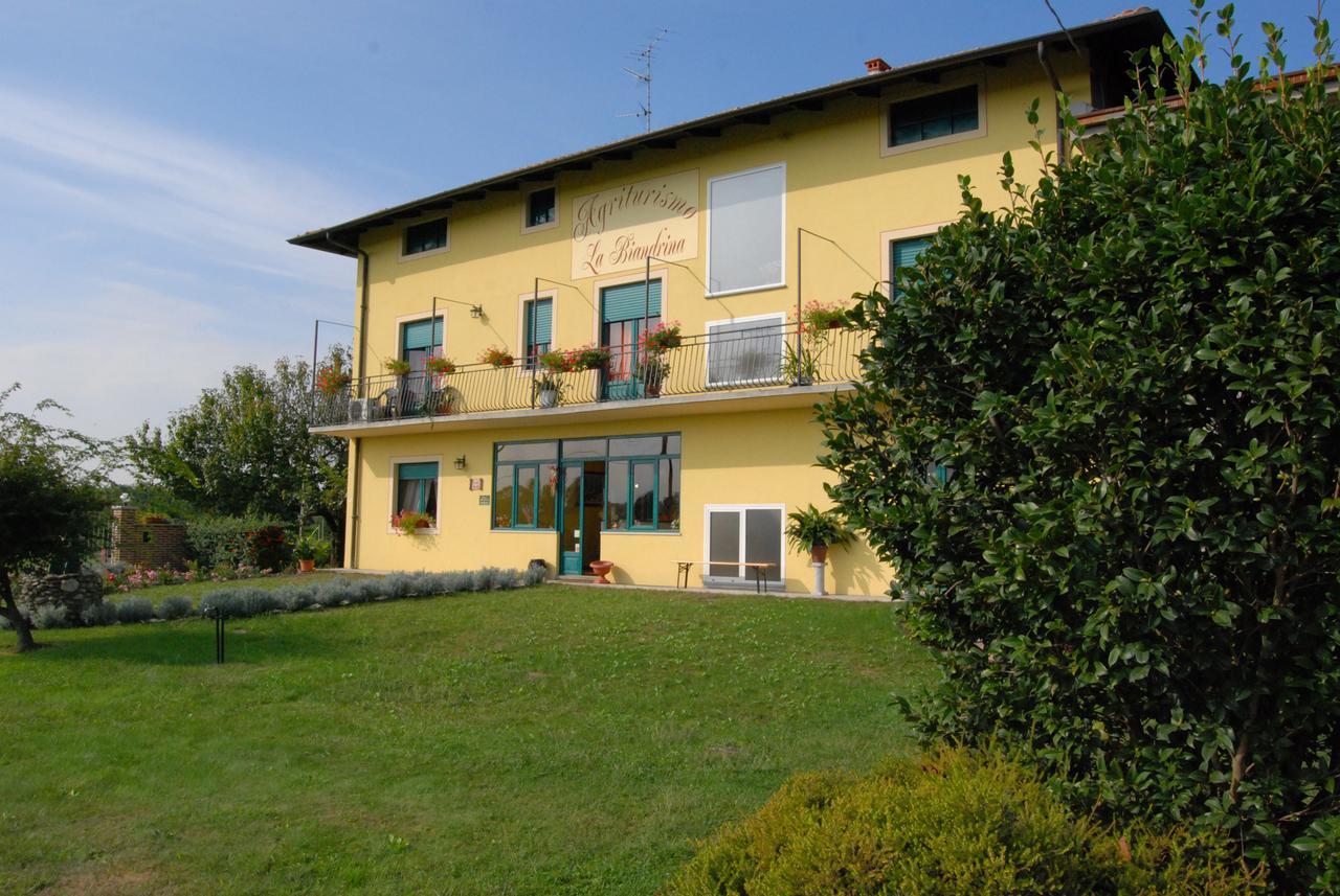 Carpignano Sesia Agriturismo La Biandrina מראה חיצוני תמונה