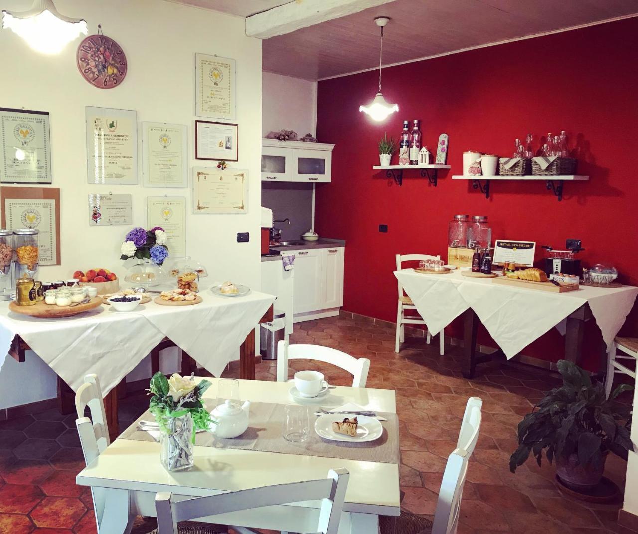 Carpignano Sesia Agriturismo La Biandrina מראה חיצוני תמונה
